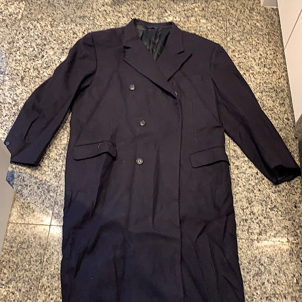 Men’s Burberry long coat in navy blue